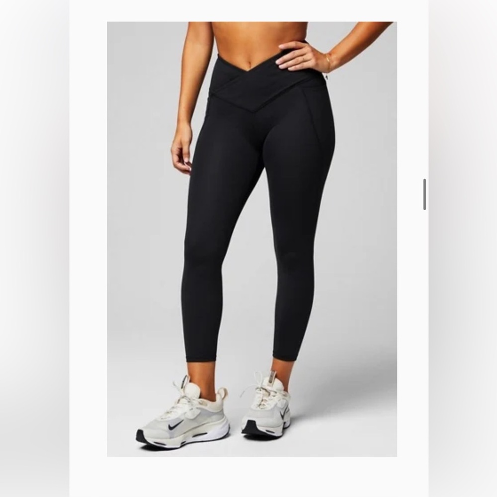 black fabletics crossover leggings